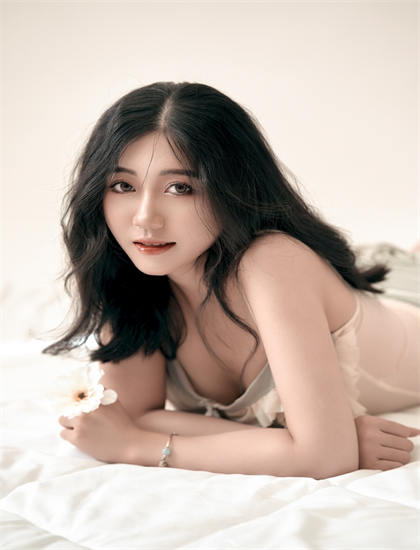 《星际之门SG1 第二季》欣赏手册：欣赏艺术表现与美学价值 丰富文化知识的实用方法