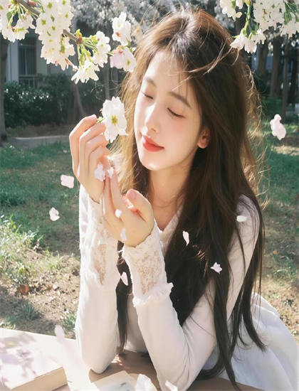 《我妈妈的朋友2018》隐藏彩蛋发现指南：细节与彩蛋寻找攻略